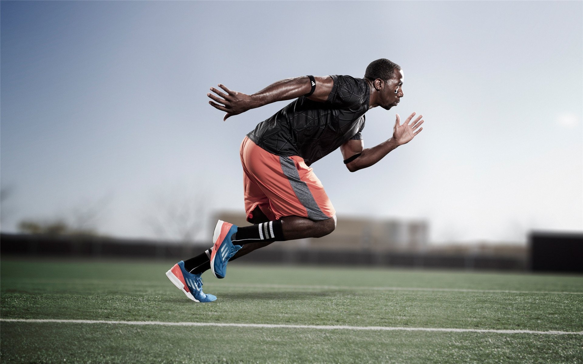 _跨界滑板+舞蹈：运动的艺术新表达_，滑板运动视频